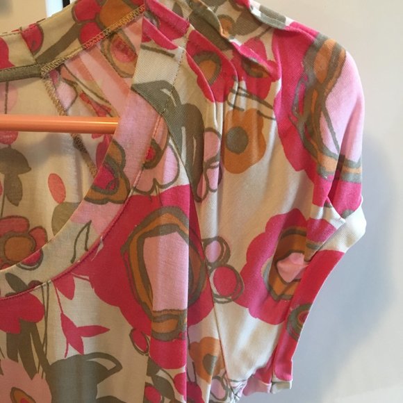 Red and Pink Floral Boho-Style Stefanel Blouse - Picture 5 of 11